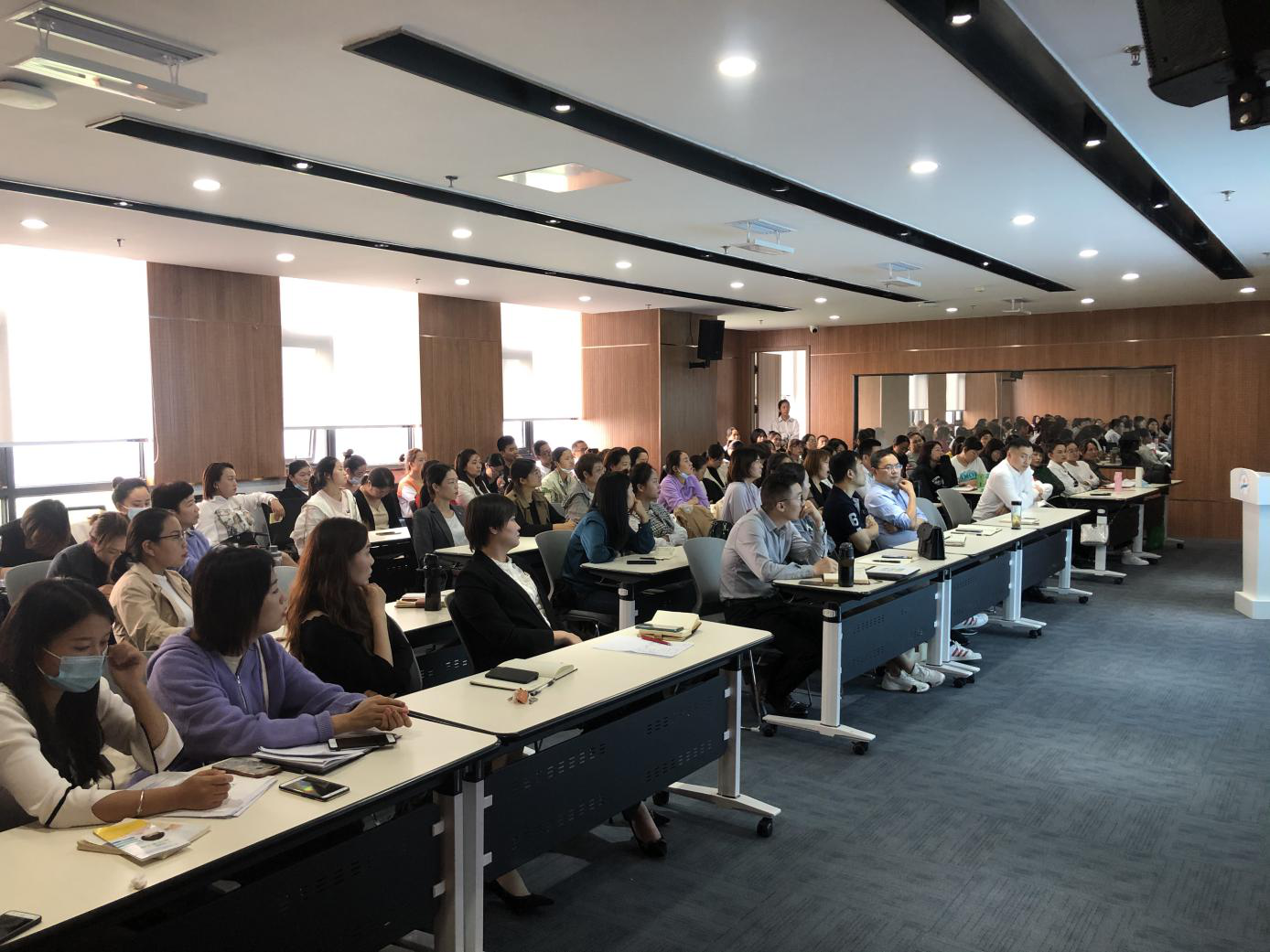 河南省遗传资源细胞库2020年第四季度工作部署会议圆满召开